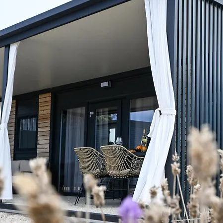 Anasta Mobile Homes *