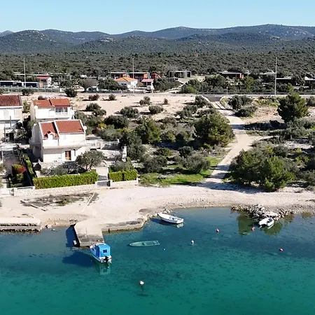 Hébergement de vacances Ausblick Sunce I Mobilehome Pirovac